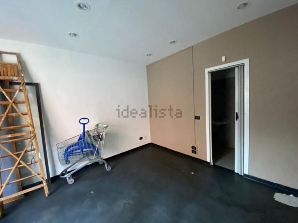 ufficio in vendita a Modena in zona Buon Pastore