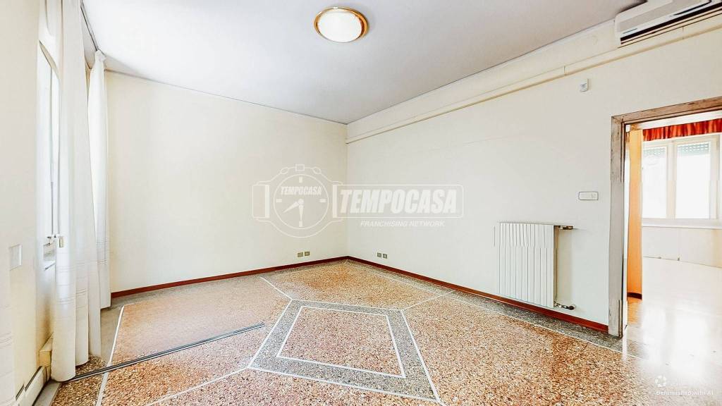 appartamento in vendita a Modena in zona San Faustino