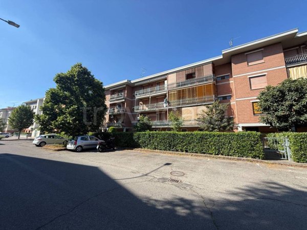 appartamento in vendita a Modena in zona San Lazzaro / Modena Est