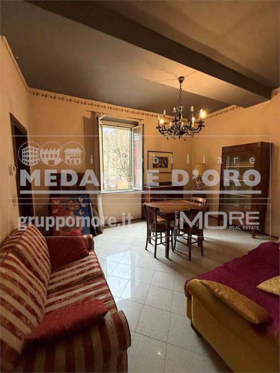 appartamento in vendita a Modena in zona Amendola