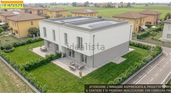 casa indipendente in vendita a Modena in zona Lesignana