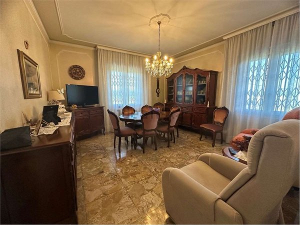 appartamento in vendita a Modena