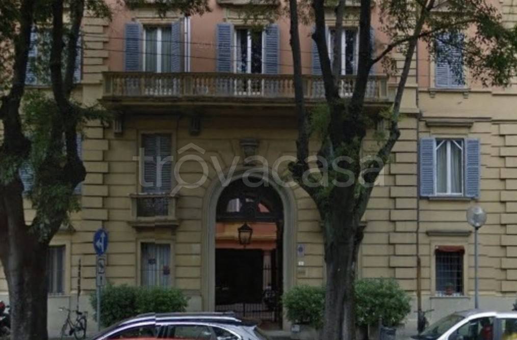 ufficio in vendita a Modena in zona Centro Storico