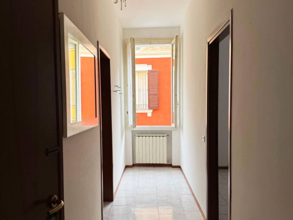 appartamento in vendita a Modena in zona Centro Storico