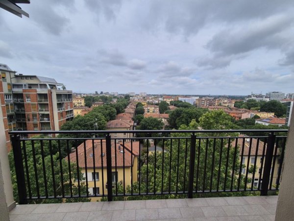 appartamento in vendita a Modena in zona Centro Storico