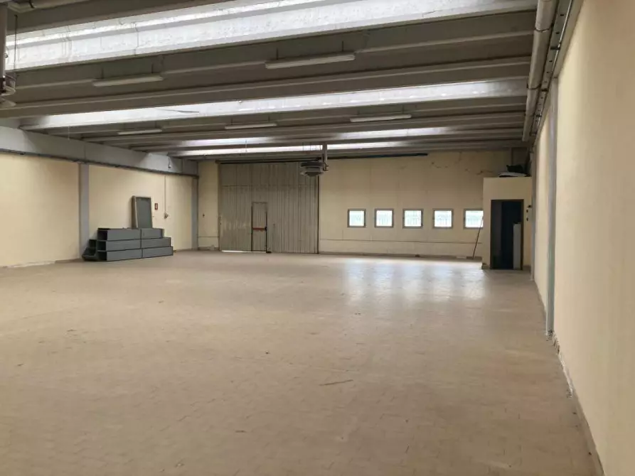 ufficio in vendita a Modena