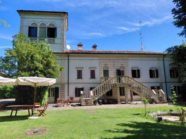 casa indipendente in vendita a Modena in zona Vaciglio