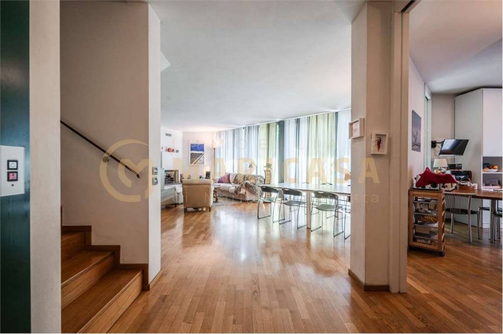 casa indipendente in vendita a Modena in zona Sant'Agnese