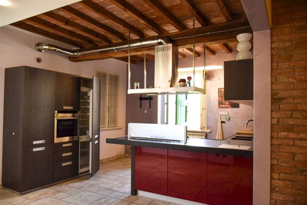 appartamento in vendita a Modena in zona Villanova