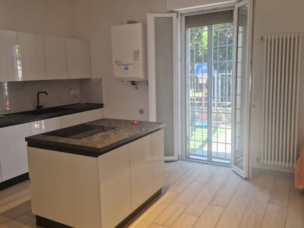 casa indipendente in vendita a Modena in zona San Faustino