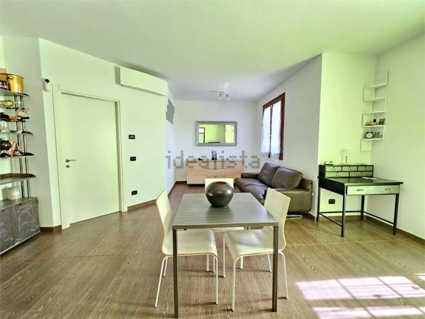 casa indipendente in vendita a Modena in zona Ganaceto