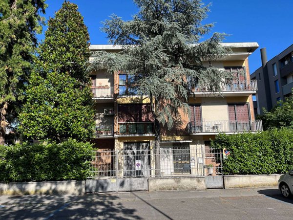 appartamento in vendita a Modena in zona Sant'Agnese