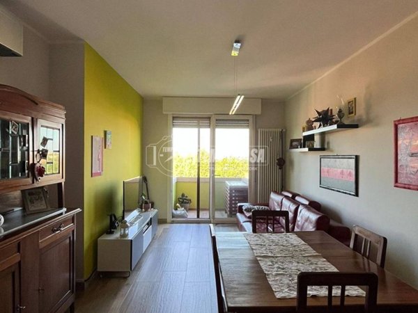 appartamento in vendita a Modena in zona Madonnina / Quattro Ville
