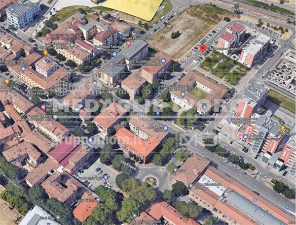 ufficio in vendita a Modena in zona Crocetta
