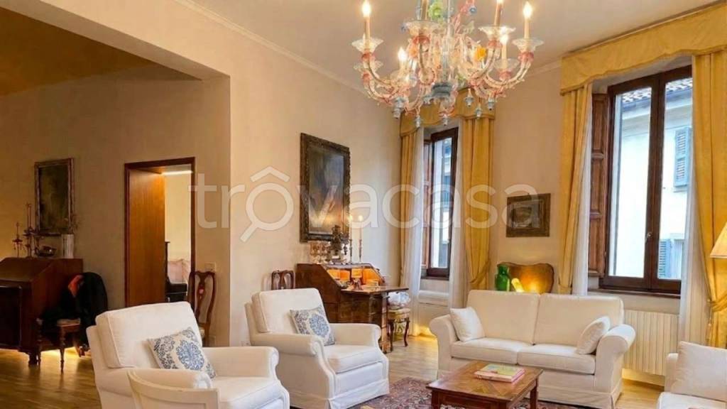 appartamento in vendita a Modena in zona Centro Storico