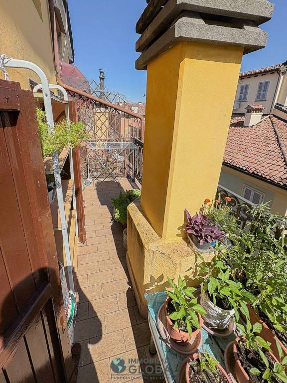 appartamento in vendita a Modena in zona Centro Storico