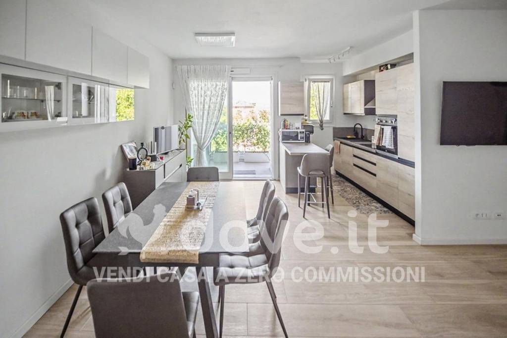 appartamento in vendita a Modena in zona Buon Pastore