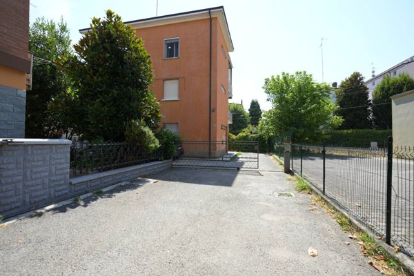 appartamento in vendita a Modena in zona Buon Pastore