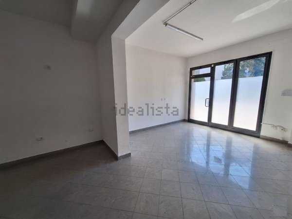 ufficio in vendita a Modena in zona Buon Pastore