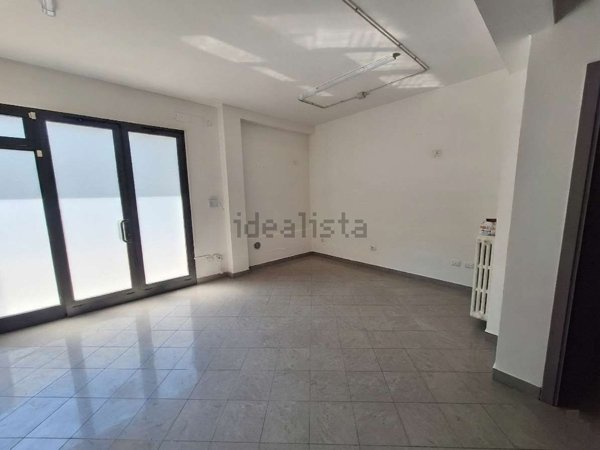 ufficio in vendita a Modena in zona Buon Pastore