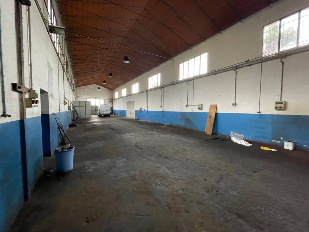 ufficio in vendita a Modena in zona Fossalta