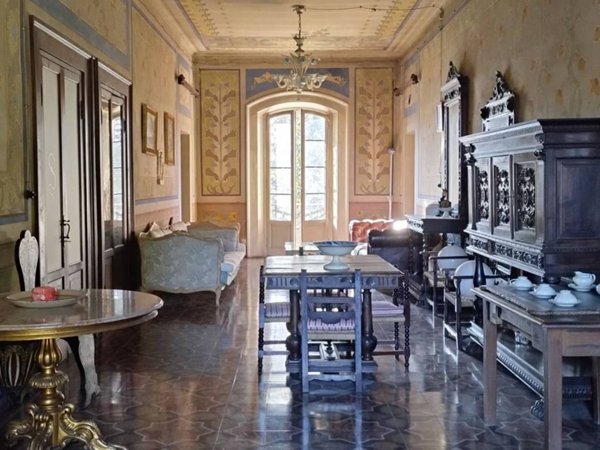 intera palazzina in vendita a Modena in zona San Donnino