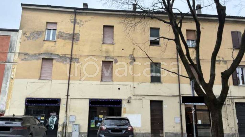 appartamento in vendita a Modena in zona Crocetta