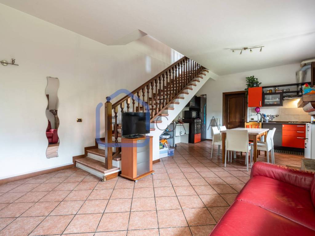 casa indipendente in vendita a Modena in zona Sant'Agnese