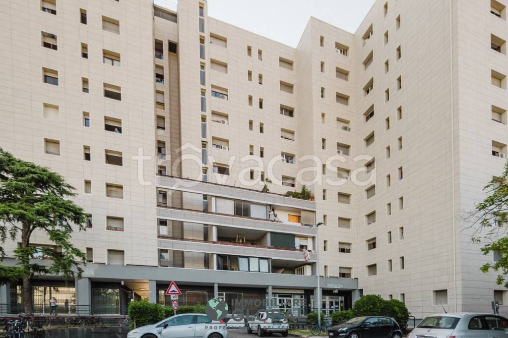 appartamento in vendita a Modena in zona San Faustino