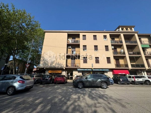 appartamento in vendita a Modena in zona Crocetta