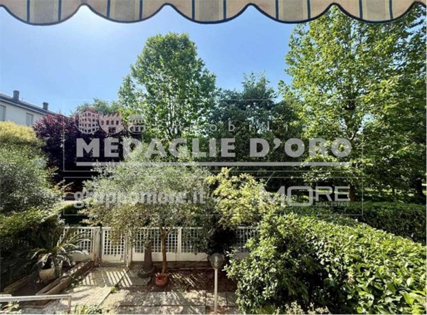 casa indipendente in vendita a Modena in zona Vaciglio