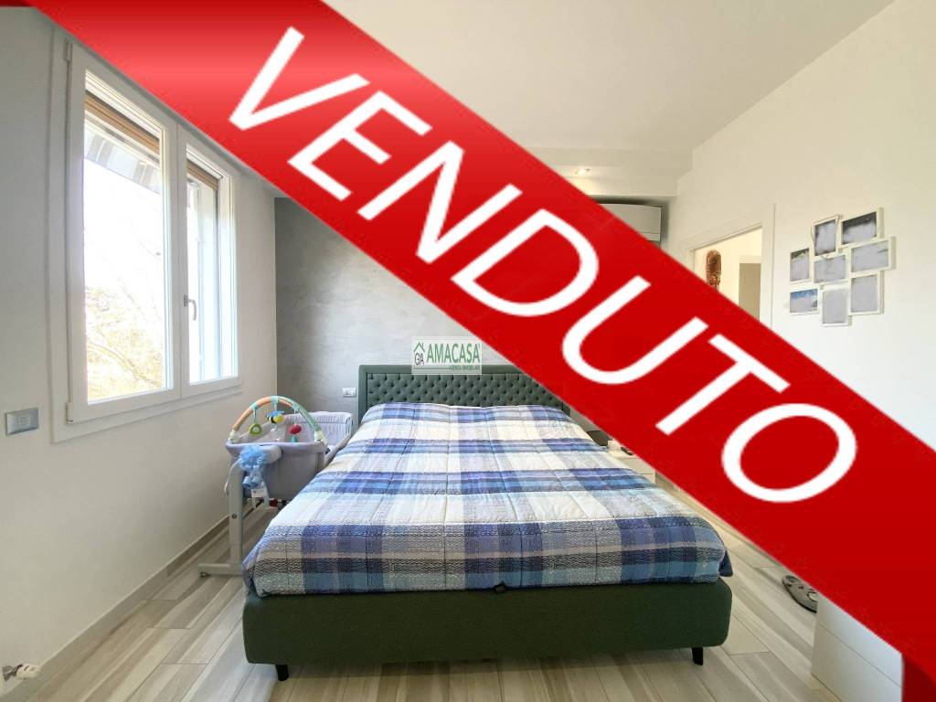 appartamento in vendita a Modena in zona Centro Storico