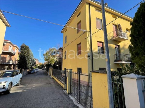 appartamento in vendita a Modena in zona San Faustino