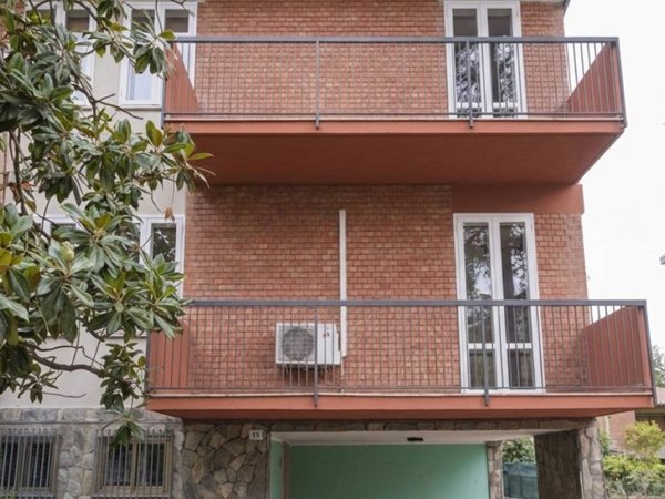 casa indipendente in vendita a Modena in zona Sant'Agnese