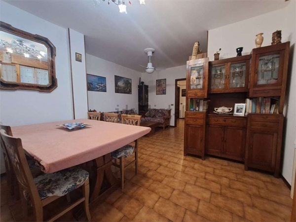 appartamento in vendita a Modena in zona Vaciglio