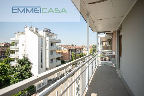 appartamento in vendita a Modena in zona Vaciglio