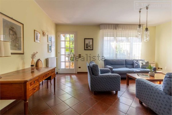 casa indipendente in vendita a Modena in zona Crocetta