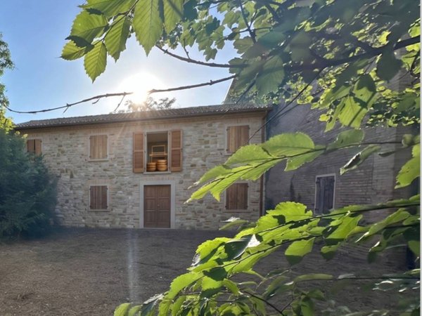 casa indipendente in vendita a Modena in zona Cittanova