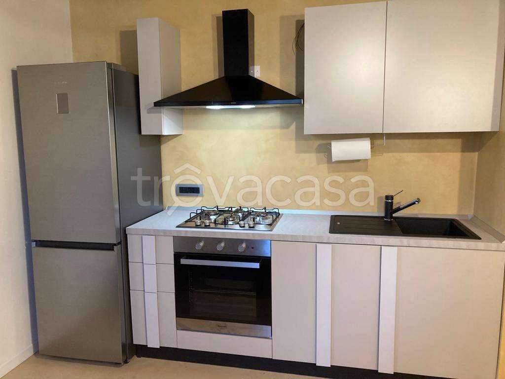 appartamento in vendita a Modena in zona Crocetta