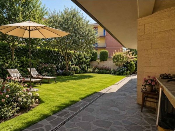 casa indipendente in vendita a Modena in zona Buon Pastore