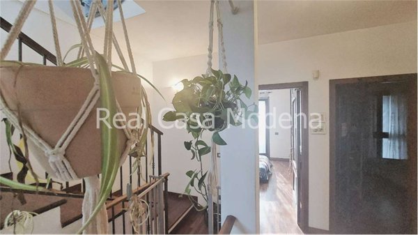 casa indipendente in vendita a Modena in zona San Faustino