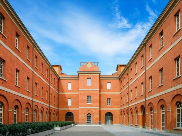 appartamento in vendita a Modena in zona Centro Storico