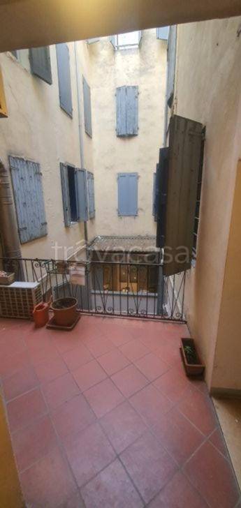 appartamento in vendita a Modena in zona Centro Storico