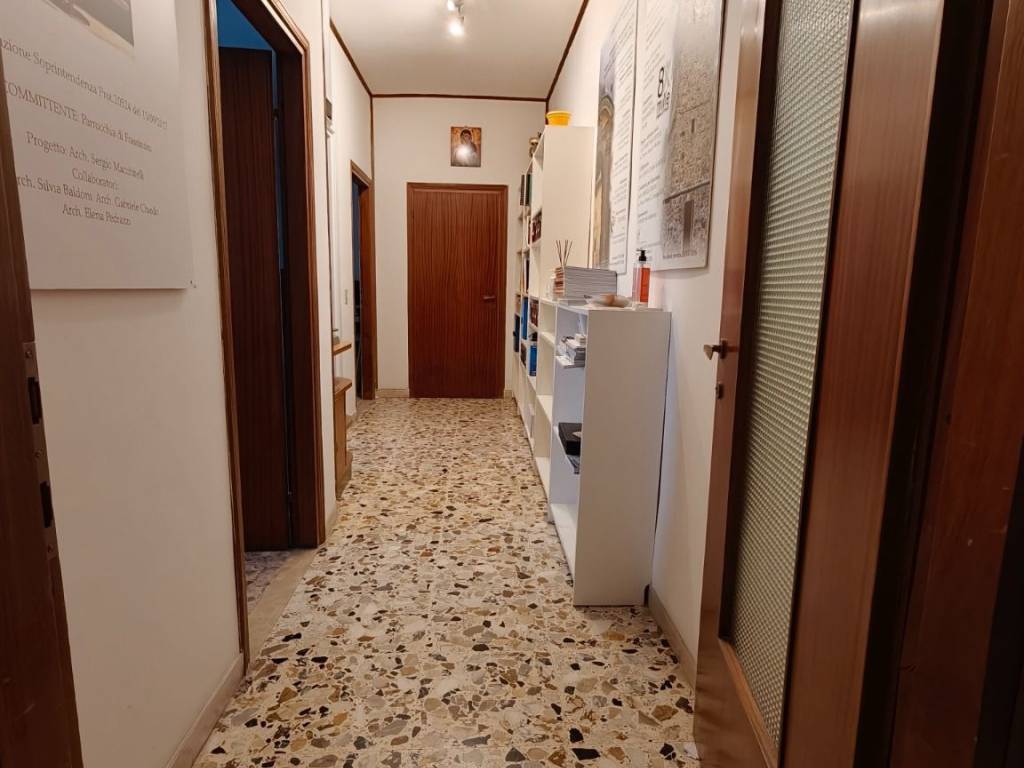 appartamento in vendita a Modena in zona Crocetta