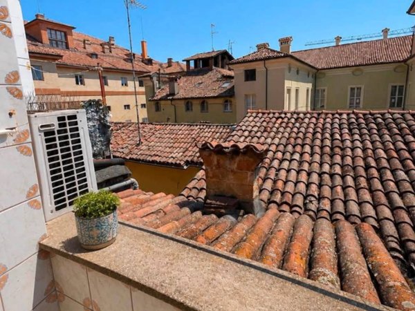appartamento in vendita a Modena in zona Centro Storico
