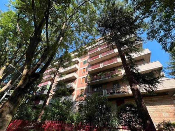 appartamento in vendita a Modena in zona San Lazzaro / Modena Est