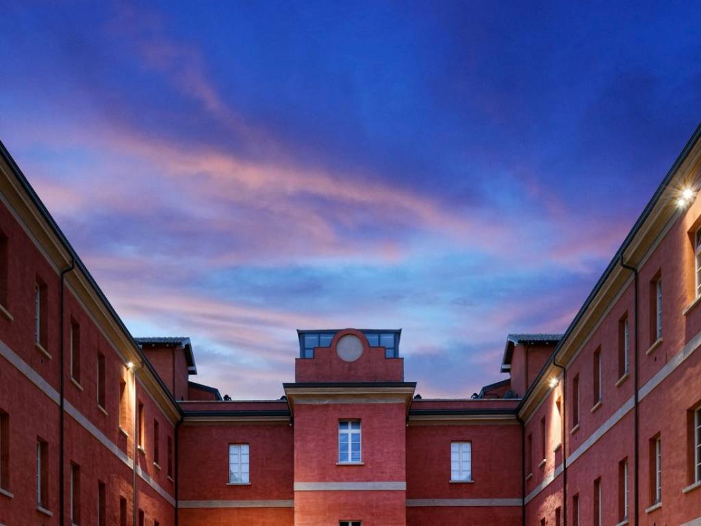 appartamento in vendita a Modena in zona Centro Storico