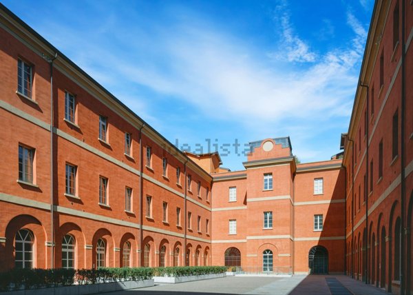 appartamento in vendita a Modena in zona Centro Storico