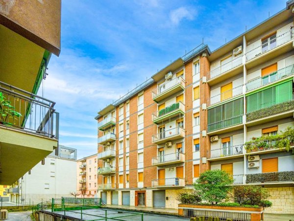 appartamento in vendita a Modena in zona San Lazzaro / Modena Est