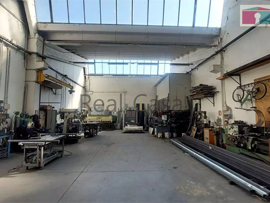 ufficio in vendita a Modena
